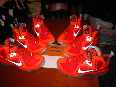 Your Nike LeBron 9 Galaxy Will Glow in the Dark! nike lebron 9 gr galaxy allstar 5 10 Your Nike LeBron 9 Galaxy Will Glow in the Dark!