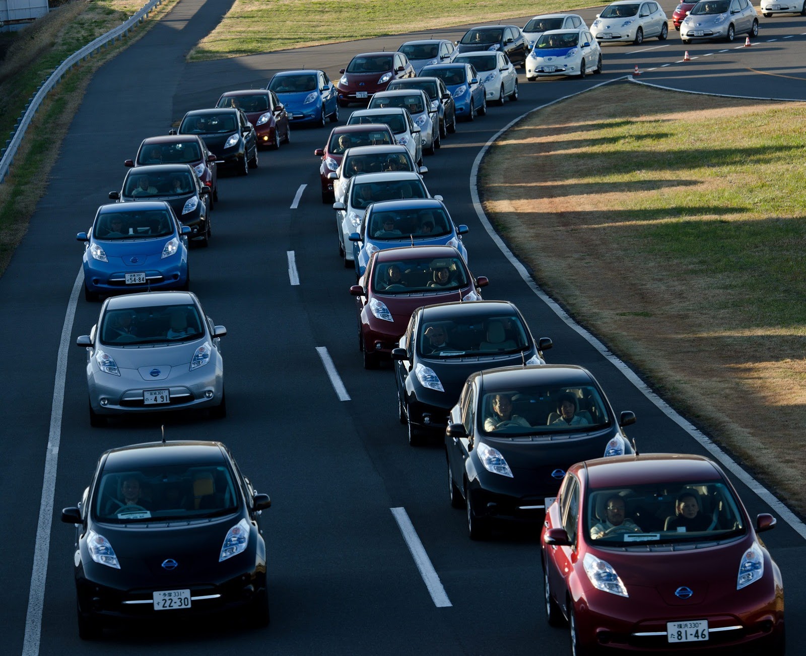 [Nissan-Leaf-12%255B2%255D.jpg]