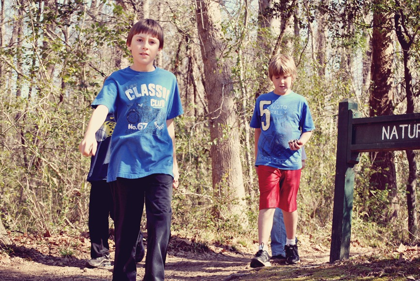 [boys-walking-on-a-trail%255B2%255D.jpg]