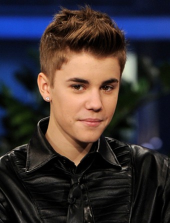 justin-bieber-diamond-studs
