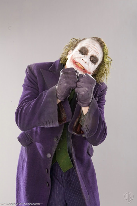 joker-heath-ledger-promocionais-batman-desbaratinando (5) joker-heath-ledger-promocionais-batman-desbaratinando (5)