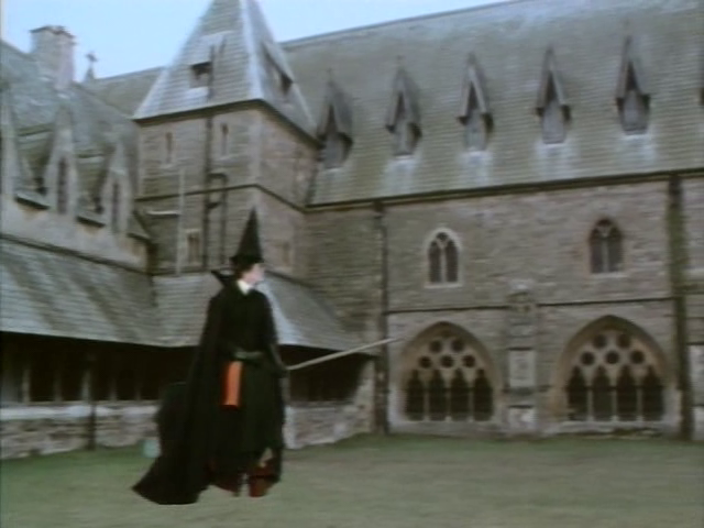 [The-Worst-Witch-1986-Movie-14.png]