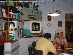 [Disney%25202011%2520613%255B3%255D.jpg]