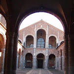 GitaAllaBasilicaDiSAmbrogio1122005