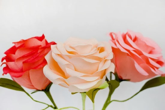 DIY-Giant-Paper-Roses3 DIY-Giant-Paper-Roses3