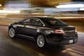 Ford-Taurus-1