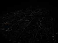 dubai bei nacht - vom flugzeug aus