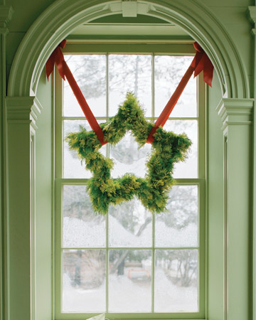 The unexpected shape of this wreath is what makes this so special, and I love how it is hung with two separate ribbons. The unexpected shape of this wreath is what makes this so special, and I love how it is hung with two separate ribbons.
