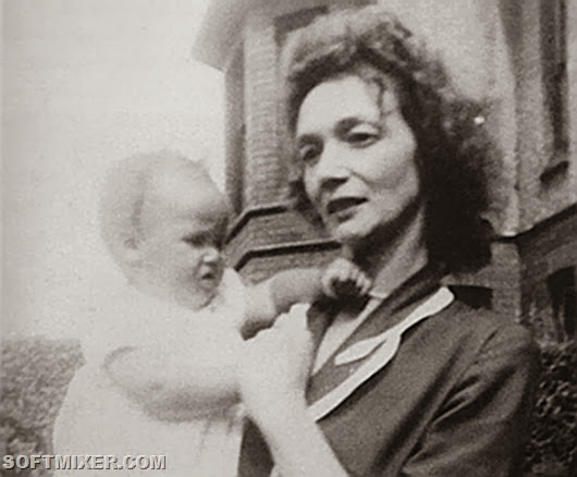 Леннон,_Джулия Леннон,_Джулия