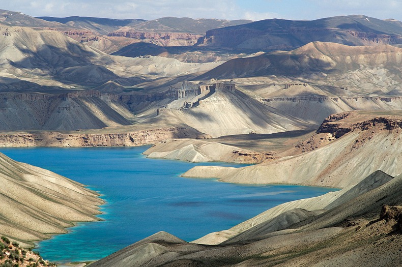 جبال افغانستنان تنبض بالحياة صور ساحرة لبحيرات تخطف الابصار Band-e-amir-7%25255B7%25255D