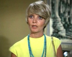 [Carol%2520Brady%2520turquoise%2520necklace%255B5%255D.jpg]