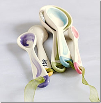 pixie measuring spoons