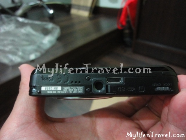 Sony WX30 19 Sony WX30 19