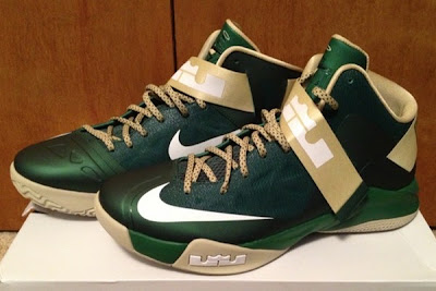nike zoom soldier 6 pe svsm away 2 07 First Look at Nike Zoom Soldier VI (6) SVSM Away PE
