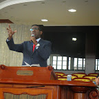 Pr André Santos ministrando sobre: O Modelo discipulador de Jesus - EBOM