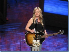 9154 Nashville, Tennessee - Grand Ole Opry radio show - Sunny Sweeney