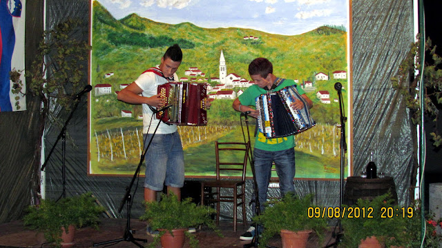 2012-09-Harmonikaski-vecer-Osek-24.JPG