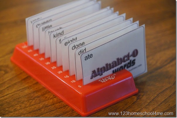 Sight Words Game for kids that helps kids practice alphabetizing words at the same time Sight Words Game for kids that helps kids practice alphabetizing words at the same time