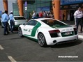 2014-Audi-R8-Dubai-Police