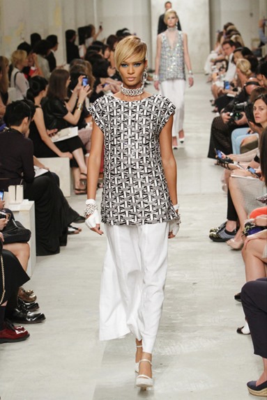 HiimaB_CHANEL_054_1366_450x675 HiimaB_CHANEL_054_1366_450x675
