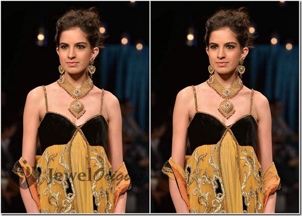 Gold_Necklace