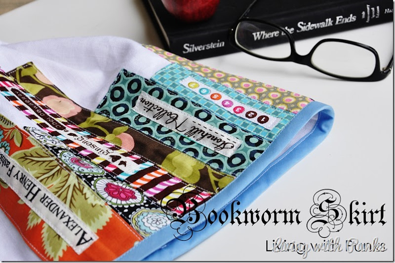 bookwormskirt-tutejpg bookwormskirt-tutejpg