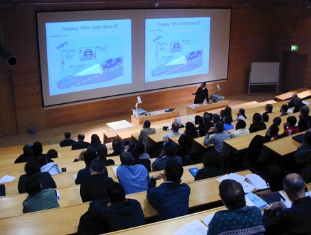 3 Simple Ideas to Make the Event Interesting at Seminar Venues in London