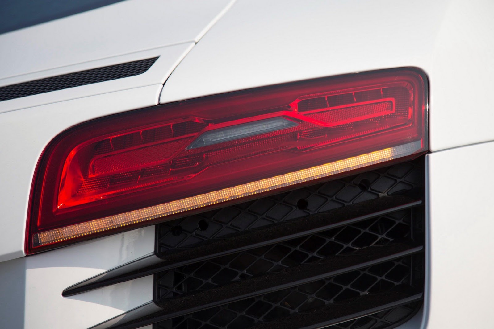 [Audi-CES-2013-13%255B2%255D.jpg]