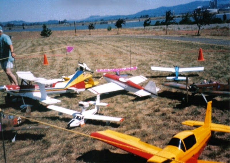 [56-Model-Airplanes-at-Rainier-Riverf%255B2%255D.jpg]