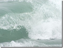 Asilomar_State_Beach_(Breaking_wave)overwhelmed