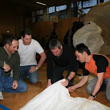 2008 - Rettungsschirmpacken