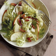 Pear and Frisee Salad with Bacon and Blue Cheese