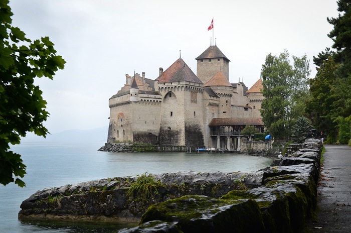 [castle3%255B2%255D.jpg]