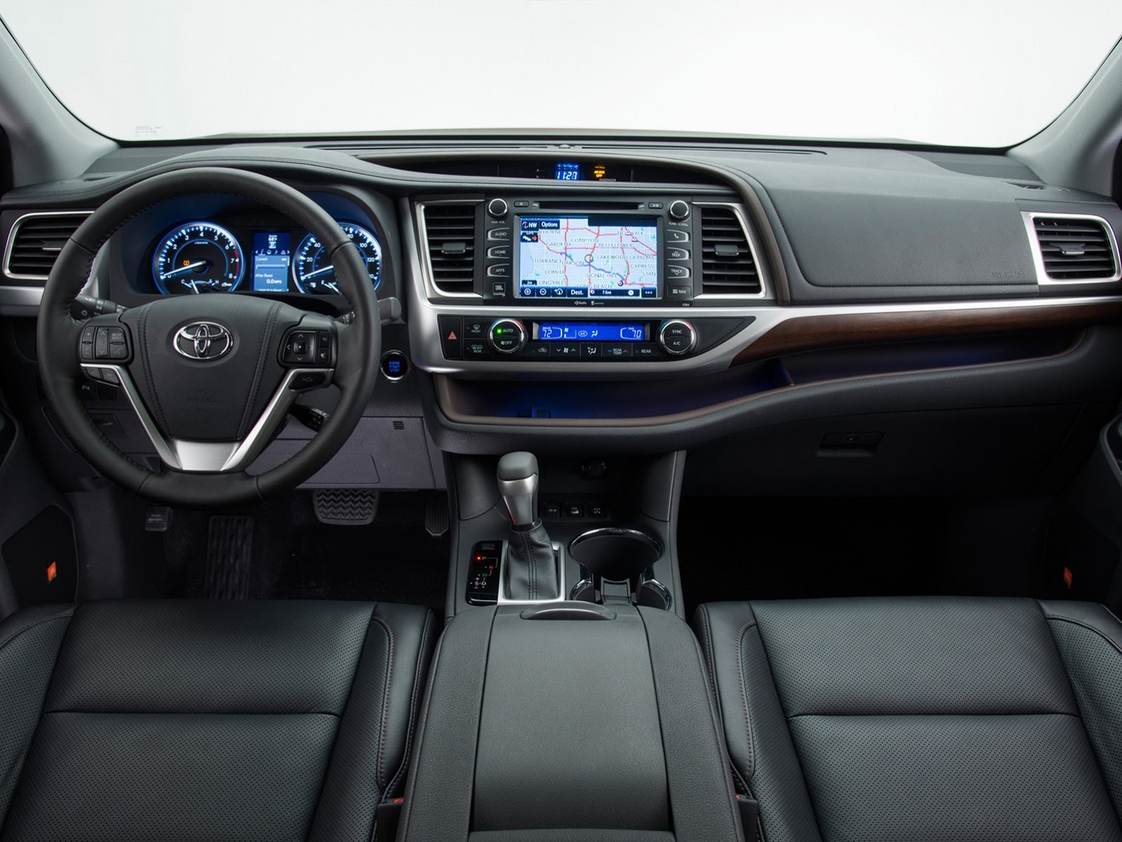 2014-Toyota-Highlander-1[3].jpg