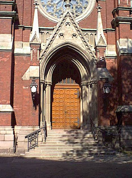 Entrance door of Johannes church