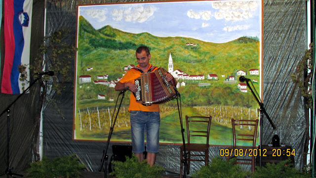 2012-09-Harmonikaski-vecer-Osek-37.JPG