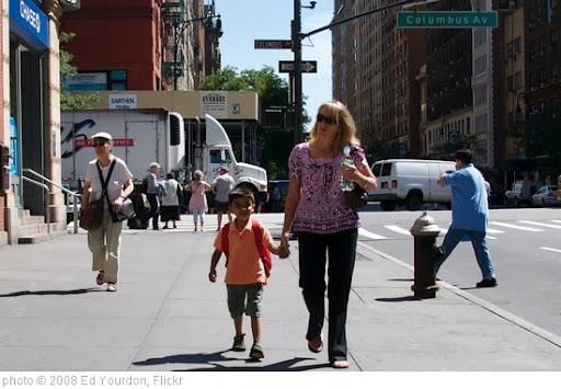 'Walking home from school' photo (c) 2008, Ed Yourdon - license: http://creativecommons.org/licenses/by-sa/2.0/