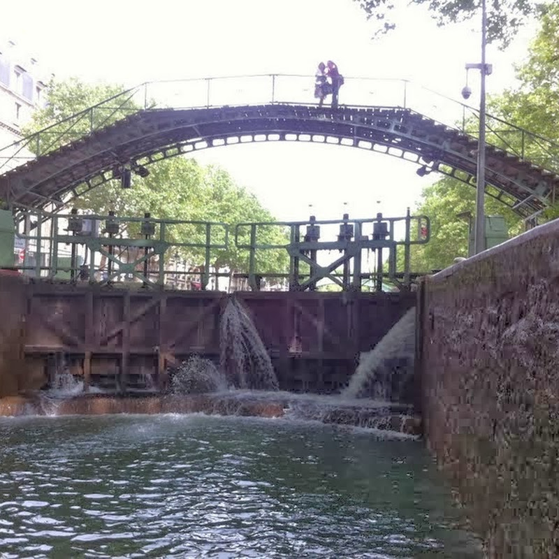 canal St MARTIN
