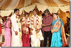 Goundamani with wife Shanthi at KS Ravikumar Daughter Marriage Photos