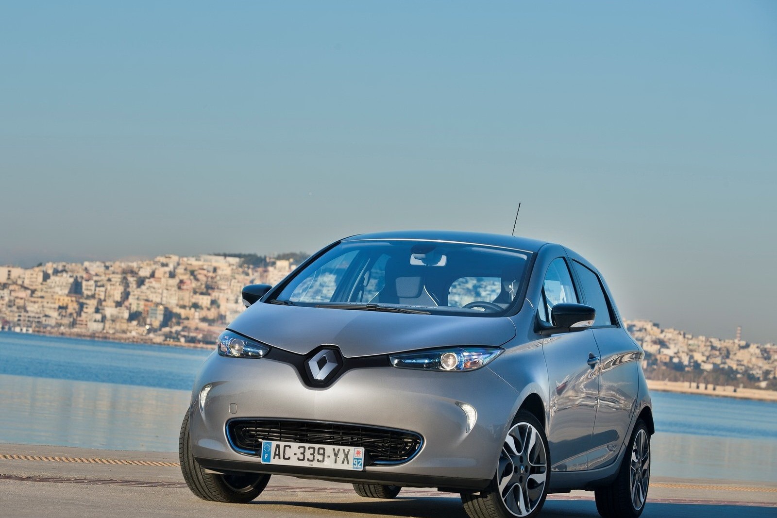 [Renault-Sales-UK-5%255B2%255D.jpg]