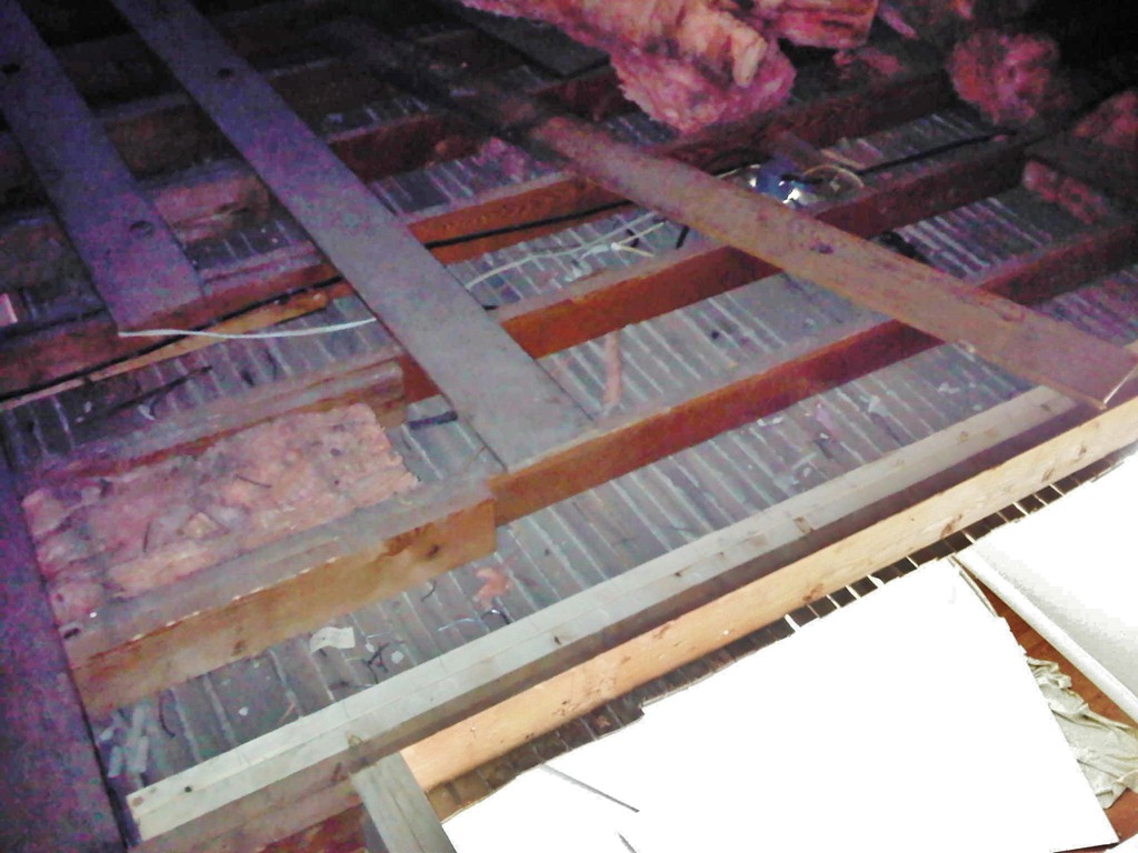 [IMG00634-20120512-10524.jpg]