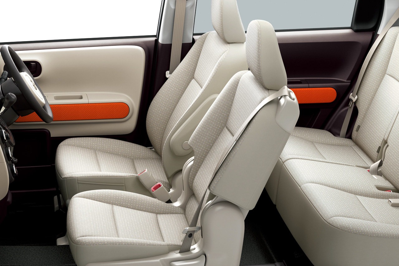 [2013-Toyota-Spade-10%255B2%255D.jpg]