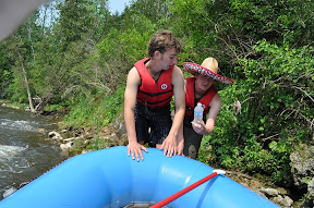 julius_rafting2.jpg julius_rafting2.jpg