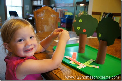 upper lower case letter a sorint activity for preschoolers upper lower case letter a sorint activity for preschoolers