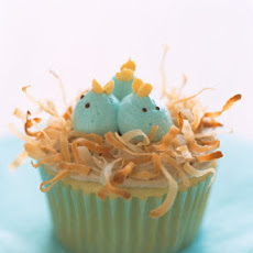 Nesting Baby-Bluebird Cupcakes