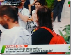 Manifestante cantante. Manifestante cantante.