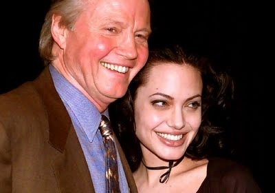 [angelina13-600x400%255B3%255D.jpg]