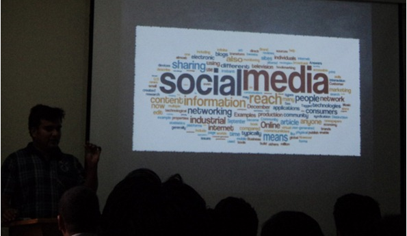 [social-media-meetup-2012-kathmandu-nepal%255B8%255D.png]