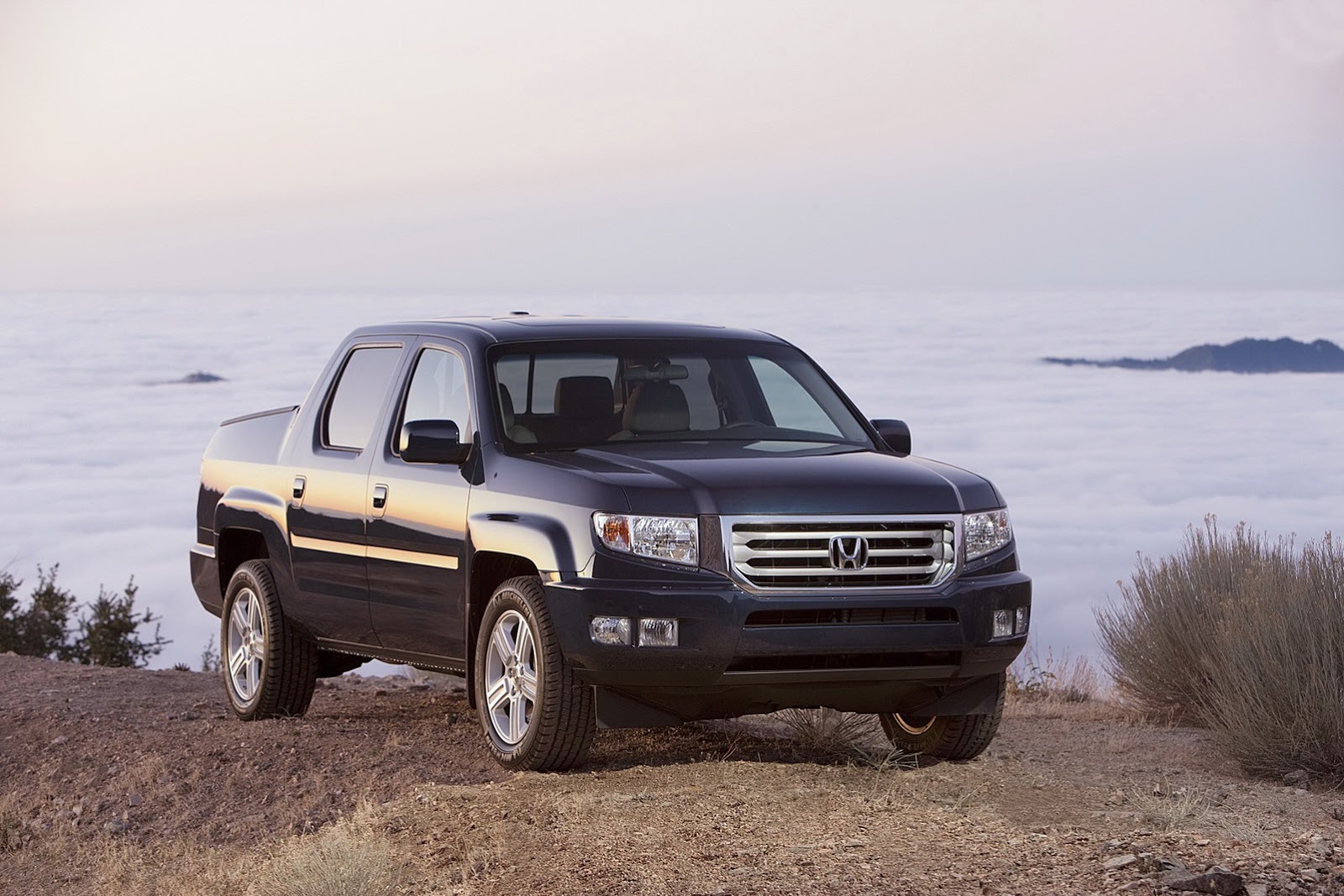 [2014_Honda_Ridgeline_RTL_02%255B2%255D.jpg]