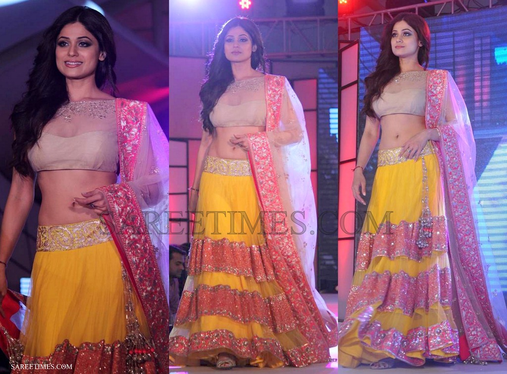 [Shamita_Shetty_Manish_Malhotra_Lehenga_Choli%255B4%255D.jpg]